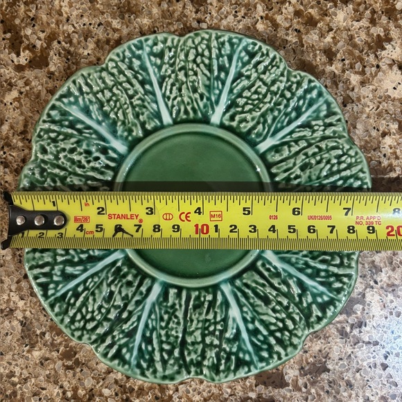 Small Vintage Cabbage shaped Tureen - Picture 13 of 16